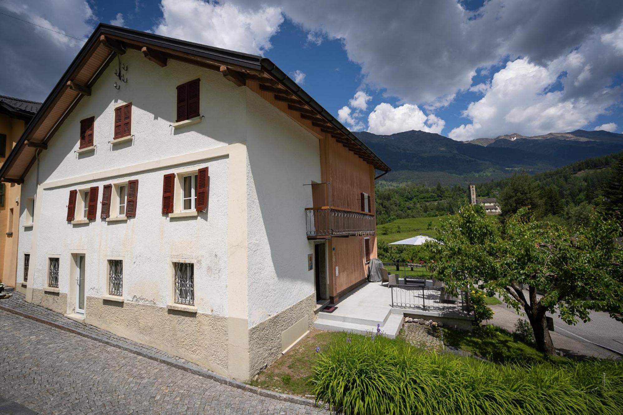 Casa Dorino - Luogo Idilliaco, Ideale Per Famiglie, Terrazza Ed Ampio Giardino, Vista Montagne, Sauna Privata Rodi Exterior foto